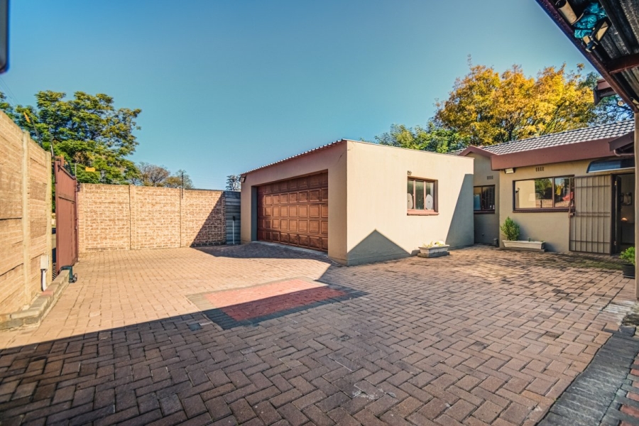 3 Bedroom Property for Sale in Eastleigh Gauteng