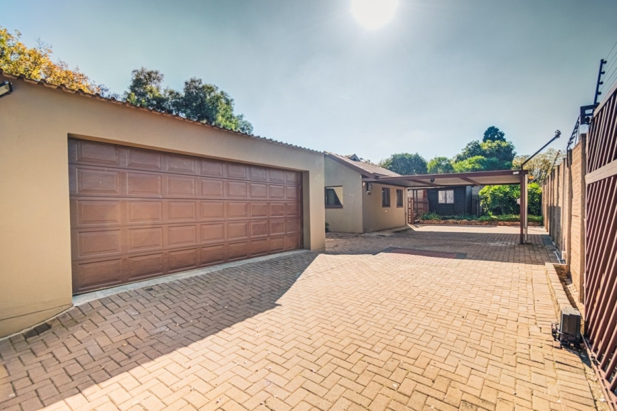 3 Bedroom Property for Sale in Eastleigh Gauteng