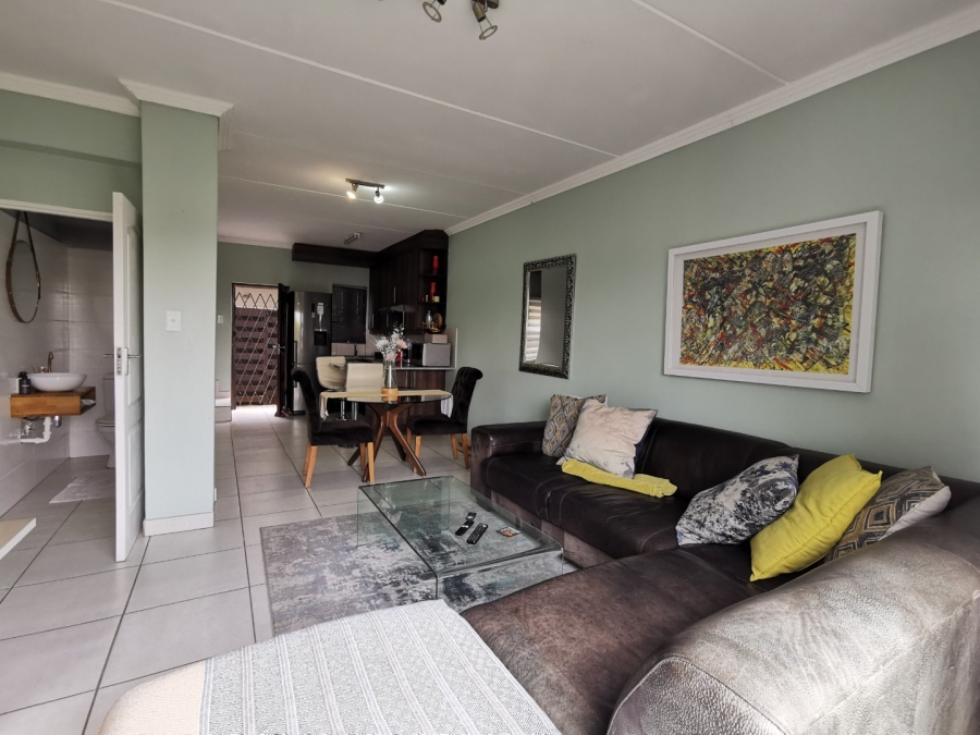 2 Bedroom Property for Sale in Mayberry Park Gauteng
