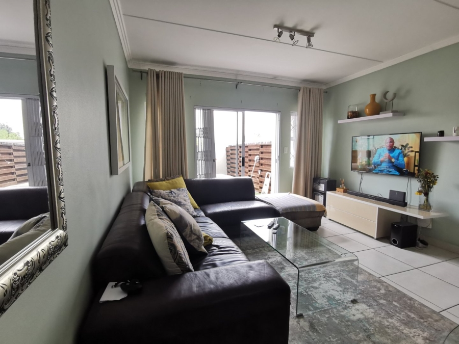 2 Bedroom Property for Sale in Mayberry Park Gauteng