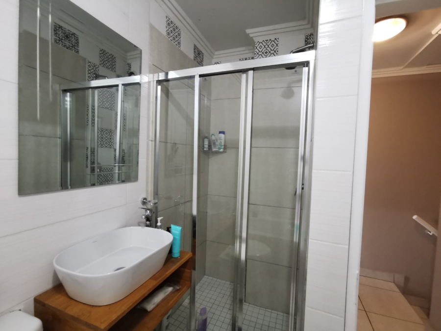 2 Bedroom Property for Sale in Mayberry Park Gauteng