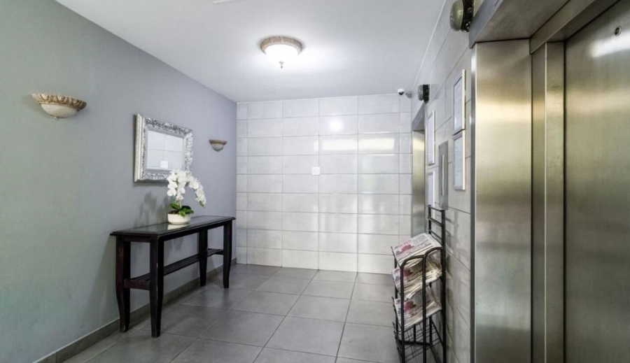 1 Bedroom Property for Sale in Bedford Gardens Gauteng
