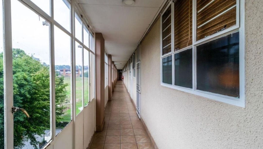 1 Bedroom Property for Sale in Bedford Gardens Gauteng