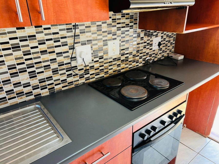 2 Bedroom Property for Sale in Eden Glen Gauteng
