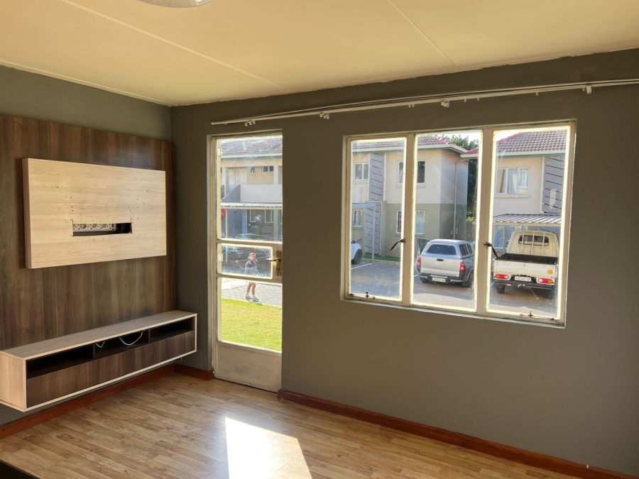 2 Bedroom Property for Sale in Eden Glen Gauteng