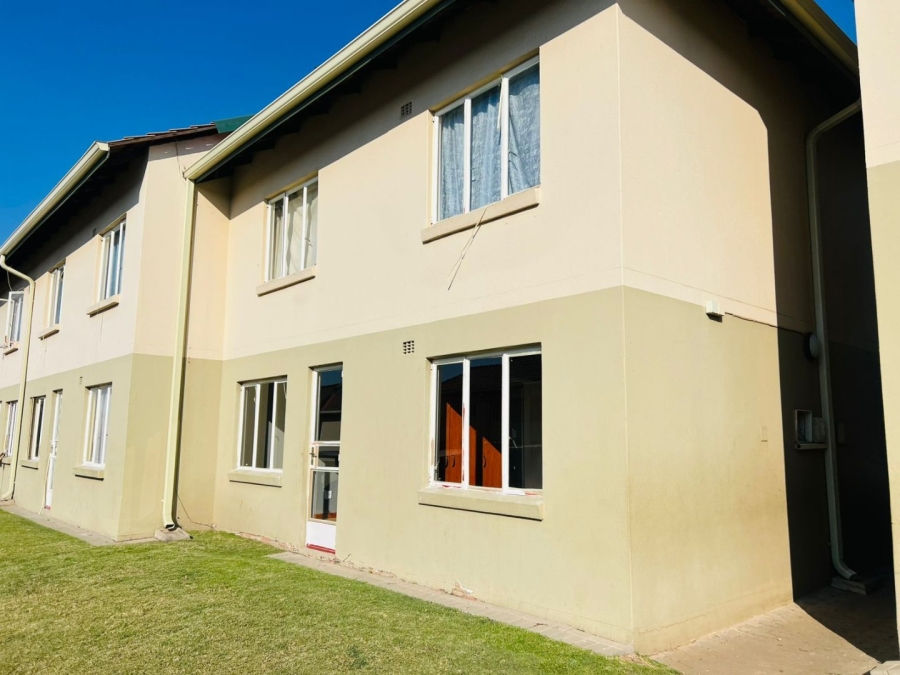 2 Bedroom Property for Sale in Eden Glen Gauteng