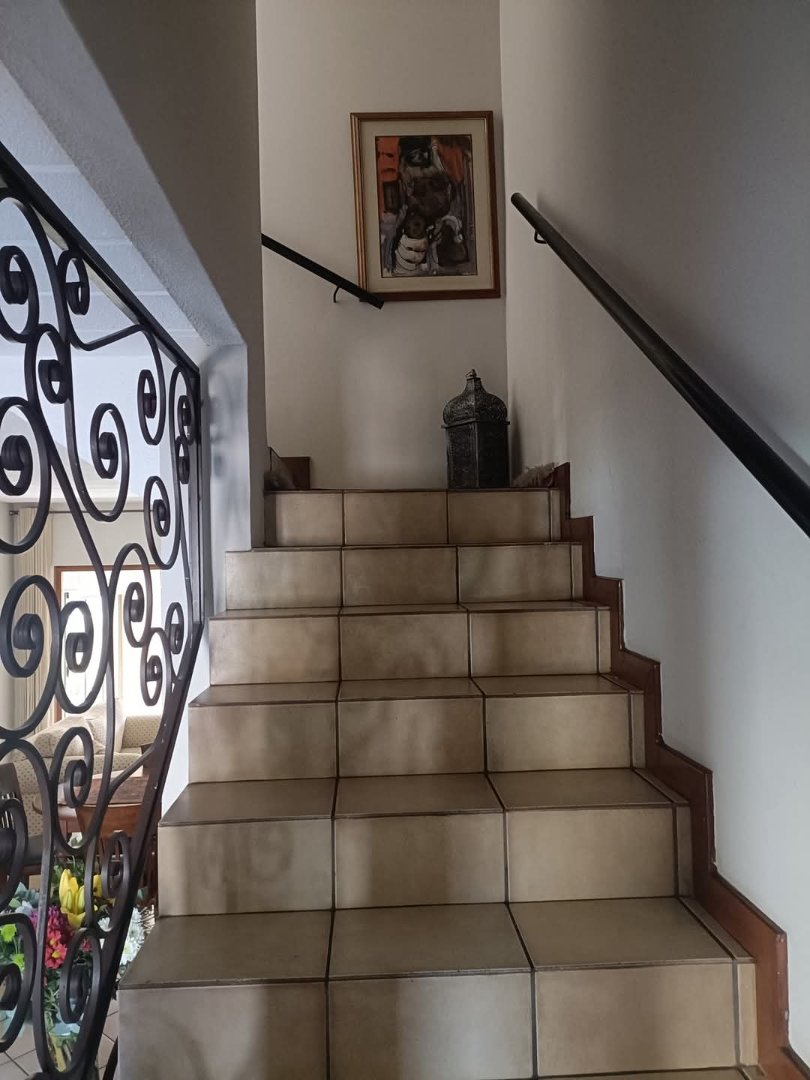 3 Bedroom Property for Sale in Eldoglen Gauteng