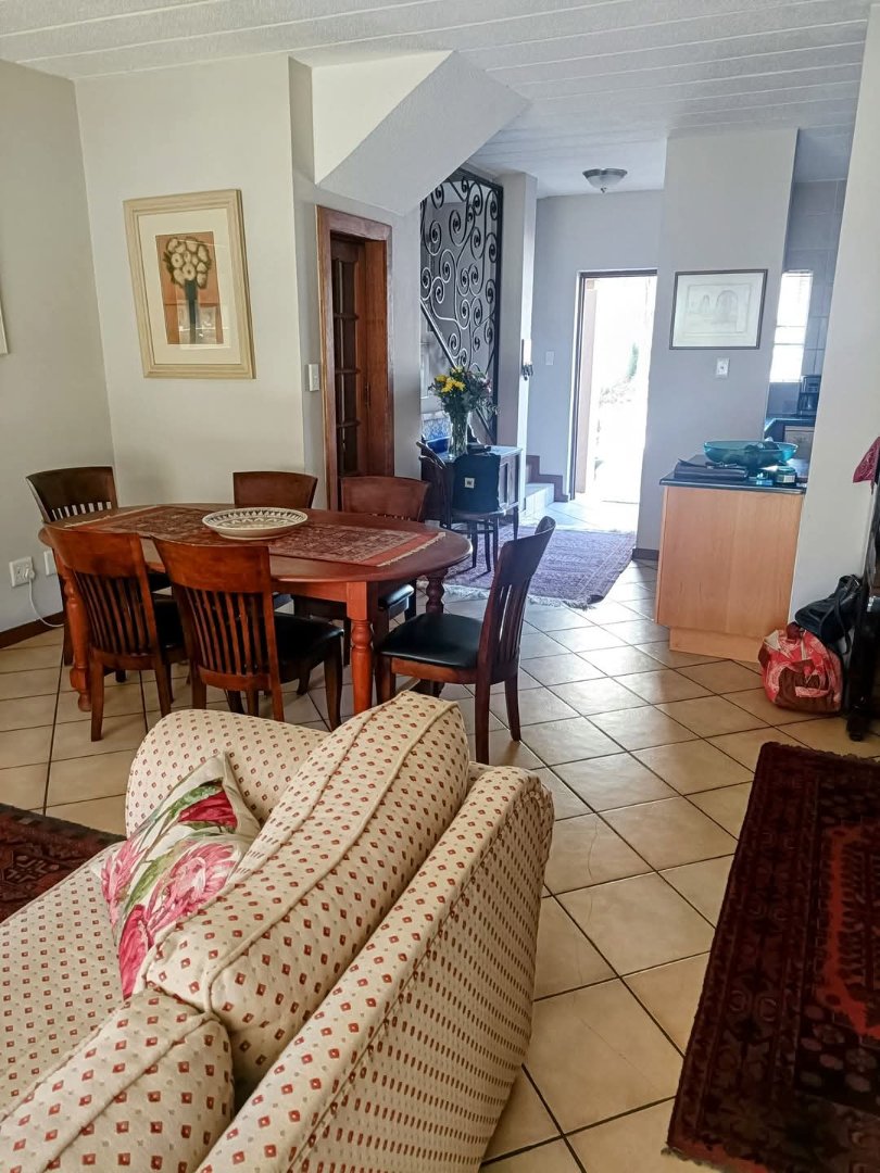 3 Bedroom Property for Sale in Eldoglen Gauteng