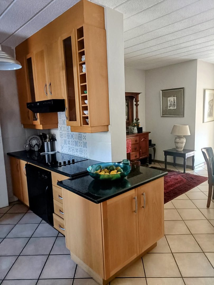 3 Bedroom Property for Sale in Eldoglen Gauteng