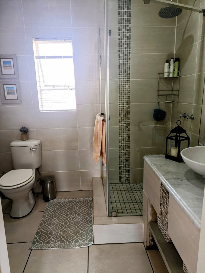 3 Bedroom Property for Sale in Eldoglen Gauteng