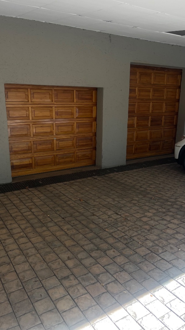 To Let 5 Bedroom Property for Rent in Westdene Gauteng