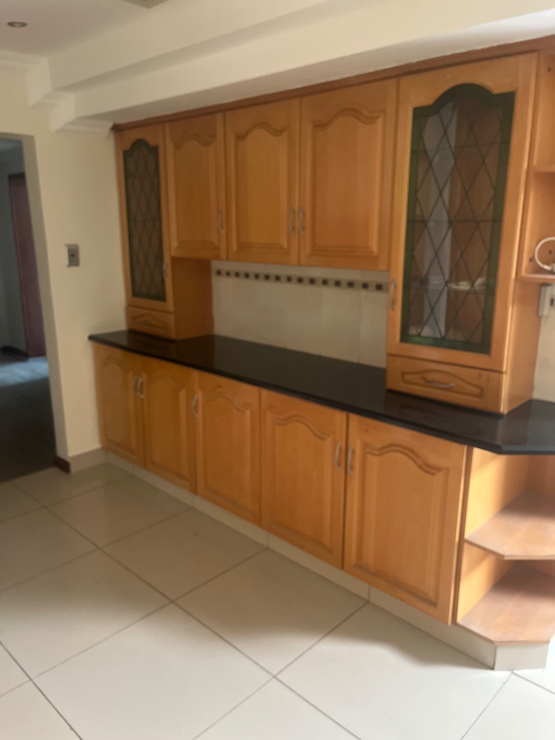 To Let 5 Bedroom Property for Rent in Westdene Gauteng