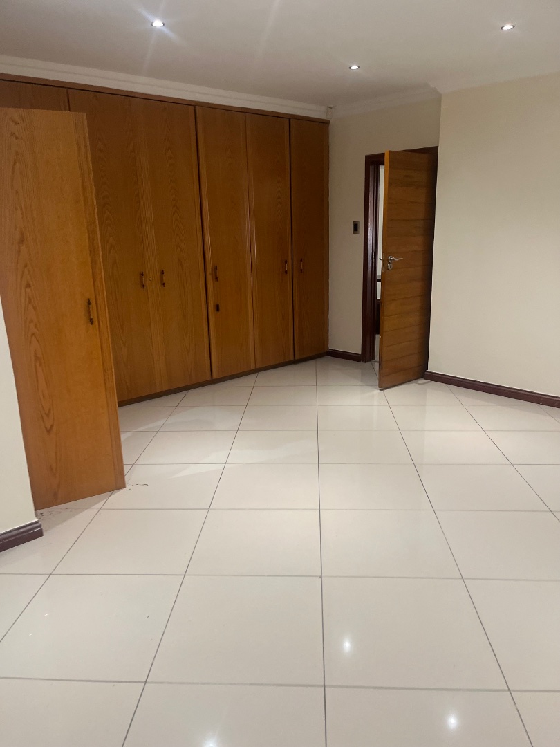 To Let 5 Bedroom Property for Rent in Westdene Gauteng