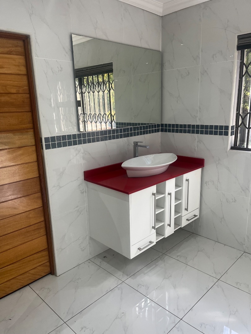 To Let 5 Bedroom Property for Rent in Westdene Gauteng