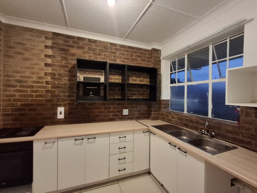 2 Bedroom Property for Sale in Florida Gauteng