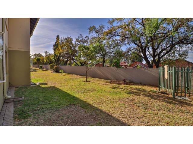 2 Bedroom Property for Sale in Eden Glen Gauteng