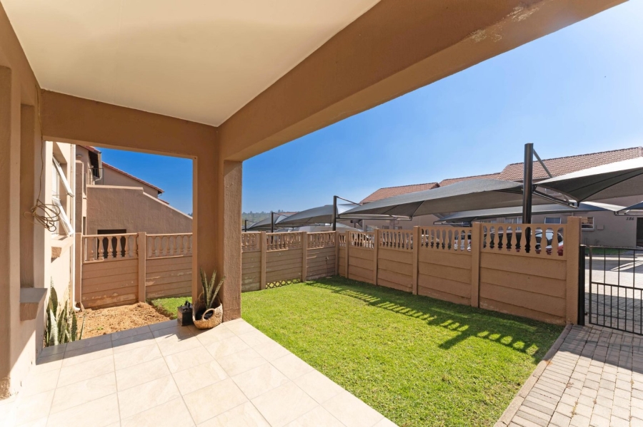 2 Bedroom Property for Sale in Vorna Valley Gauteng
