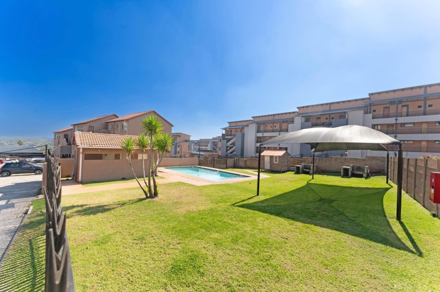 2 Bedroom Property for Sale in Vorna Valley Gauteng