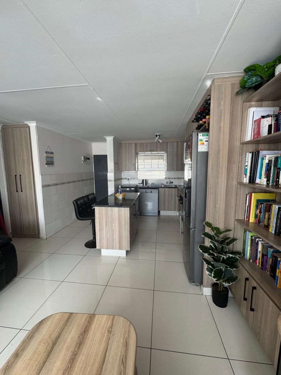 To Let 3 Bedroom Property for Rent in Ravenswood Gauteng