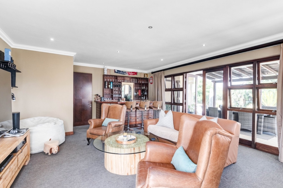 7 Bedroom Property for Sale in Saddlebrook Estate Gauteng