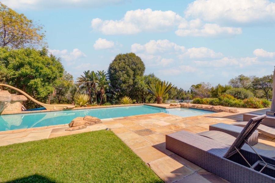 7 Bedroom Property for Sale in Saddlebrook Estate Gauteng