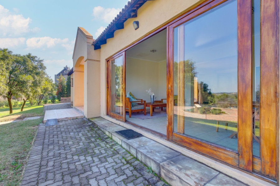 7 Bedroom Property for Sale in Saddlebrook Estate Gauteng