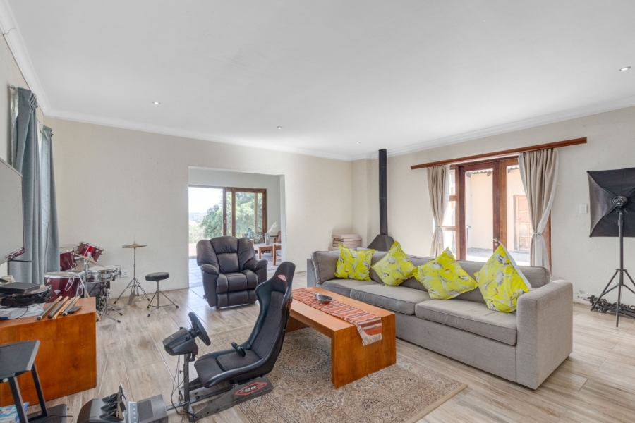 7 Bedroom Property for Sale in Saddlebrook Estate Gauteng