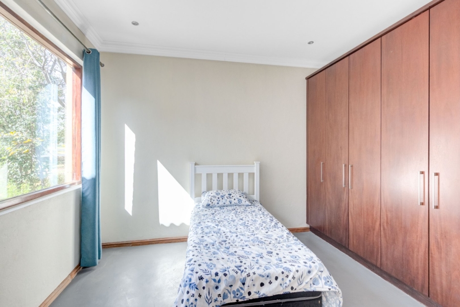 7 Bedroom Property for Sale in Saddlebrook Estate Gauteng