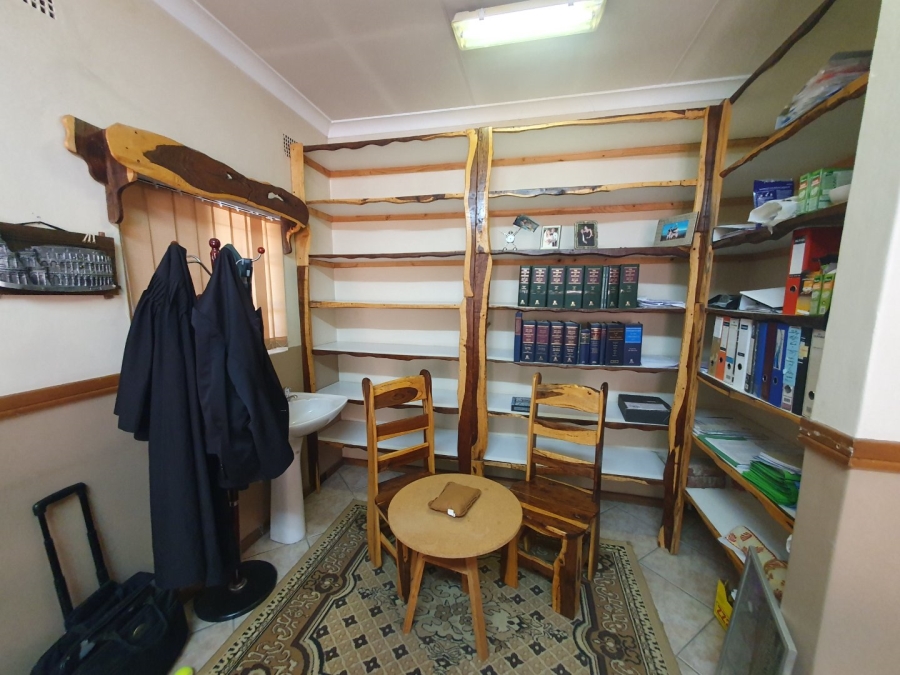  Bedroom Property for Sale in Pretoria North Gauteng