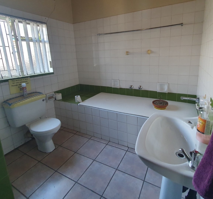  Bedroom Property for Sale in Pretoria North Gauteng