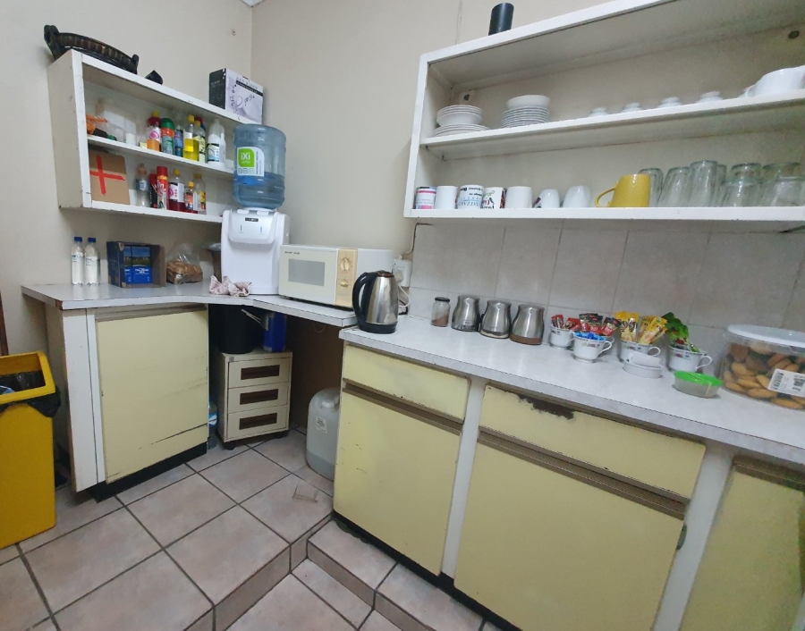  Bedroom Property for Sale in Pretoria North Gauteng