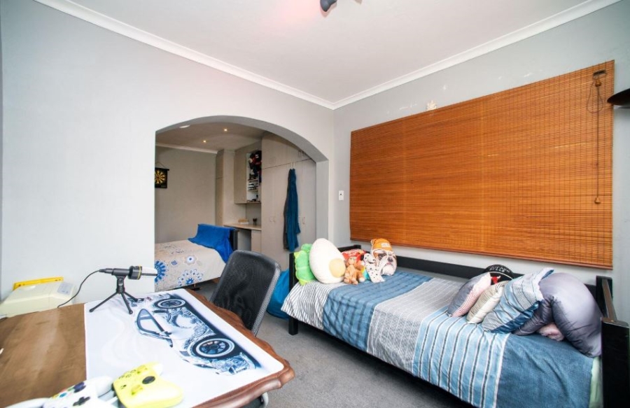 4 Bedroom Property for Sale in Highway Gardens Gauteng