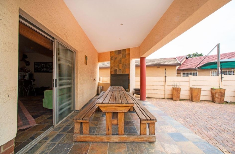 4 Bedroom Property for Sale in Highway Gardens Gauteng