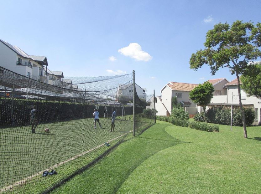 2 Bedroom Property for Sale in Greenstone Hill Gauteng
