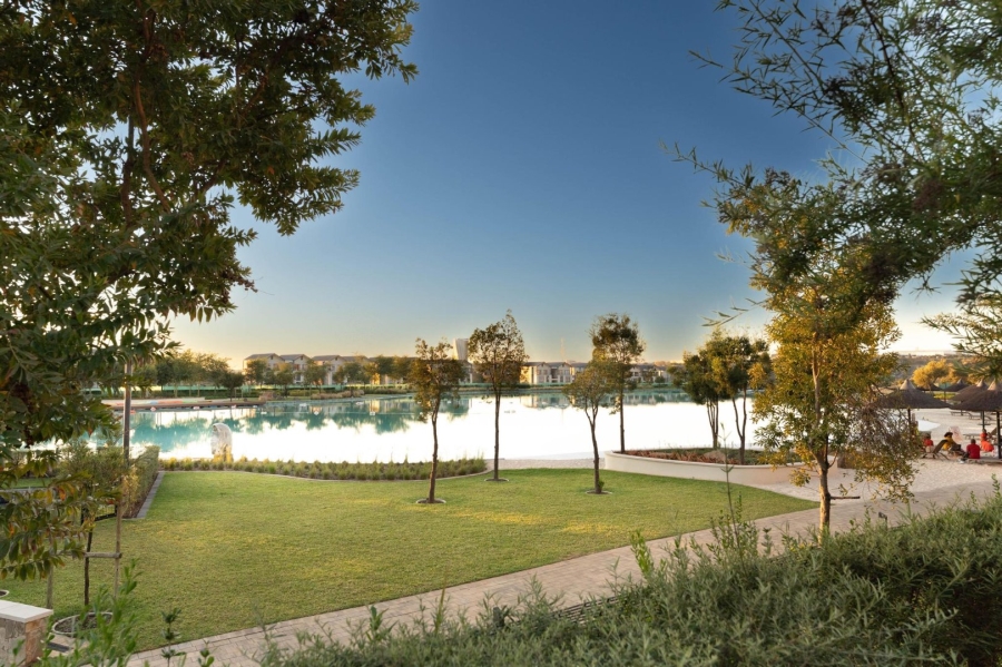 To Let 2 Bedroom Property for Rent in Waterfall Heights Gauteng