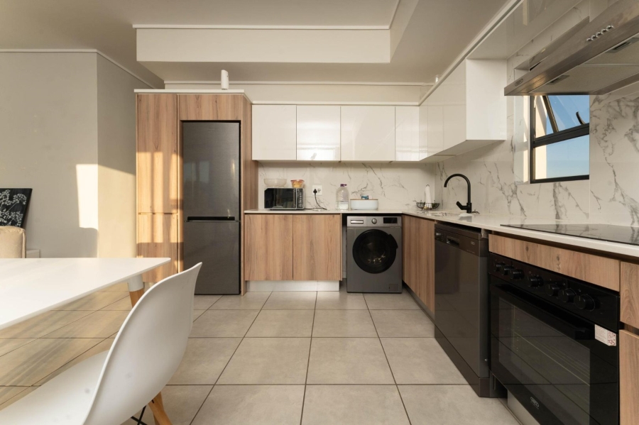 To Let 2 Bedroom Property for Rent in Waterfall Heights Gauteng