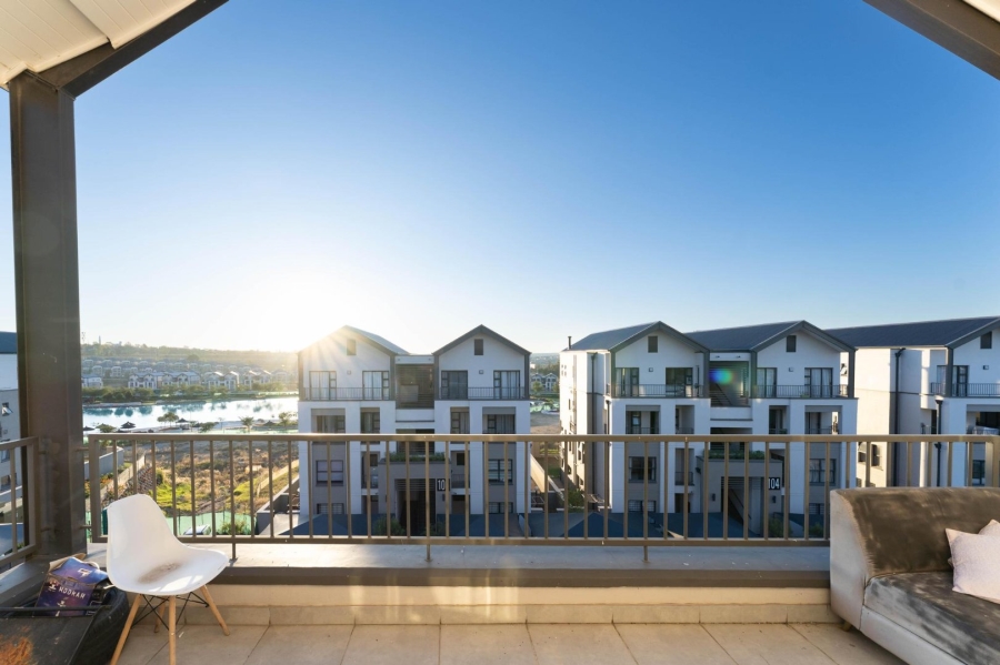 To Let 2 Bedroom Property for Rent in Waterfall Heights Gauteng