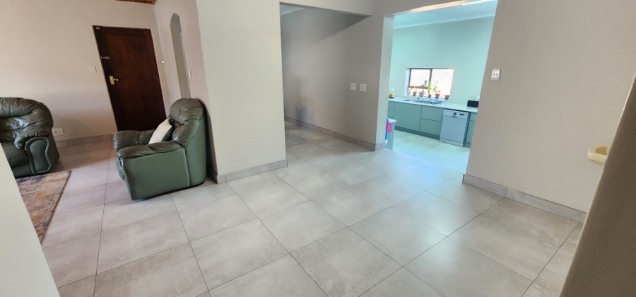 4 Bedroom Property for Sale in Laudium Gauteng