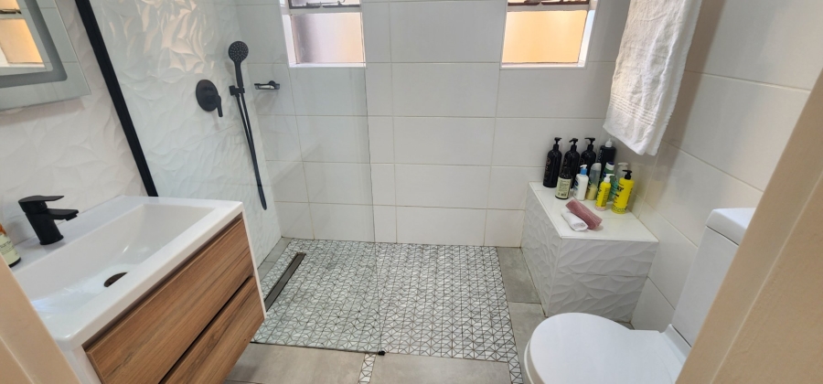 4 Bedroom Property for Sale in Laudium Gauteng