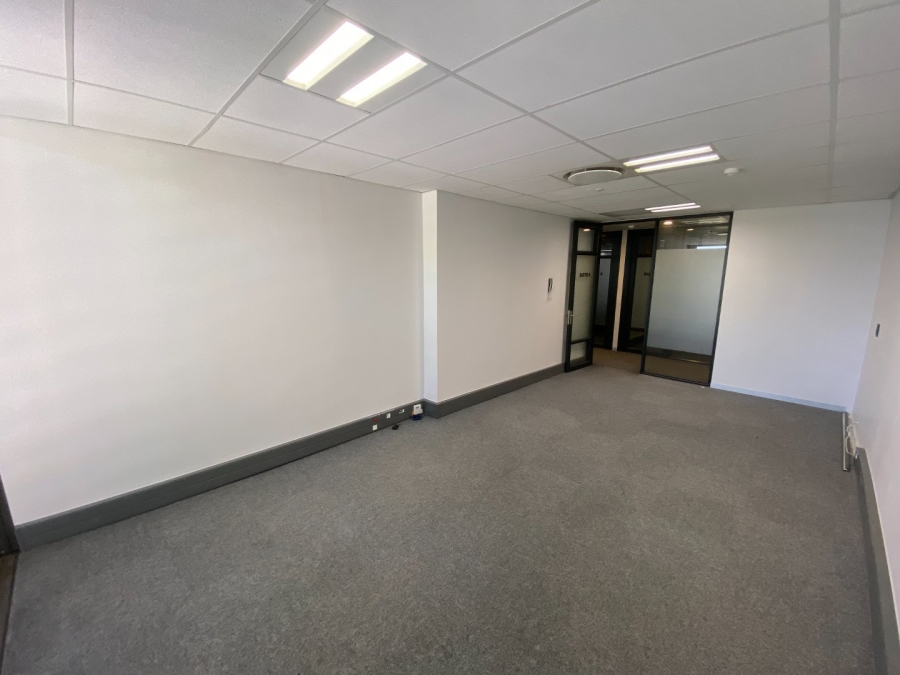 To Let commercial Property for Rent in Magaliessig Gauteng