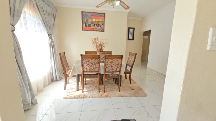 3 Bedroom Property for Sale in Theresa Park Gauteng