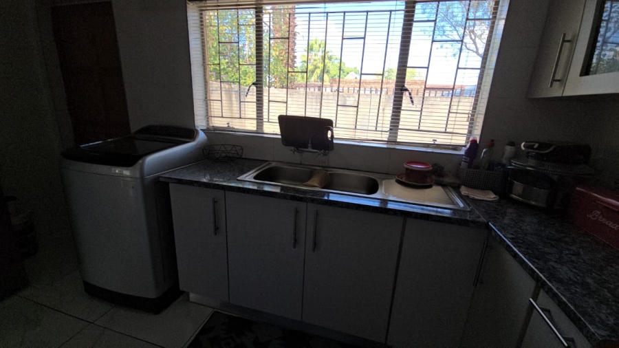 3 Bedroom Property for Sale in Theresa Park Gauteng