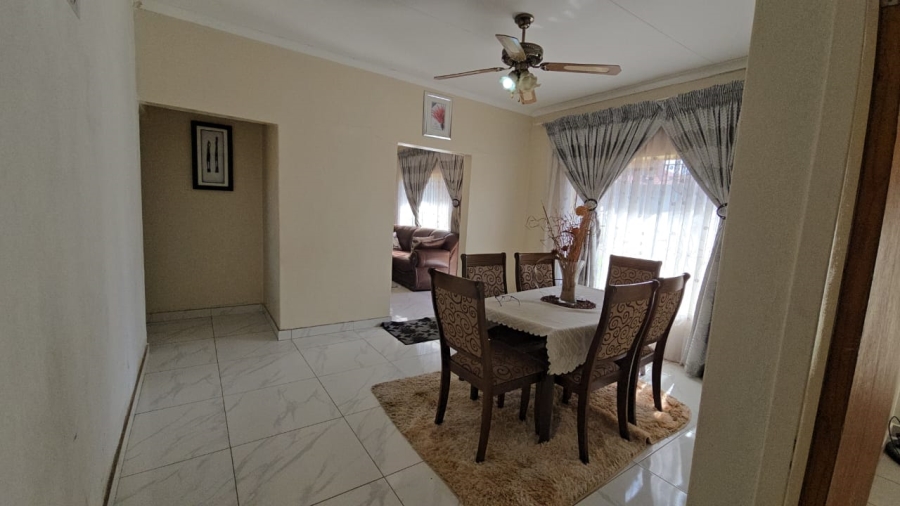 3 Bedroom Property for Sale in Theresa Park Gauteng