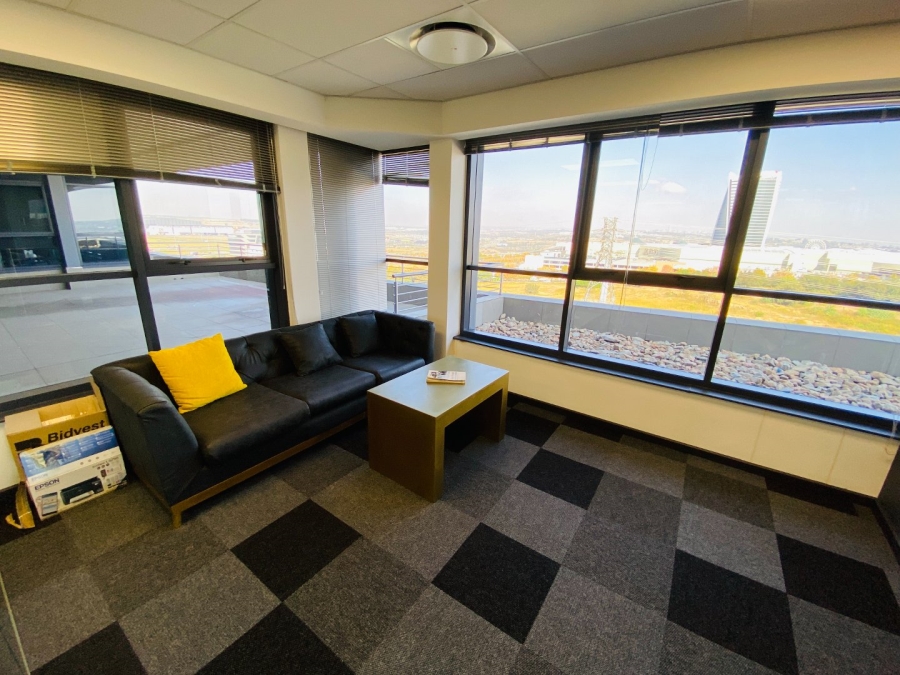 To Let commercial Property for Rent in Vorna Valley Gauteng