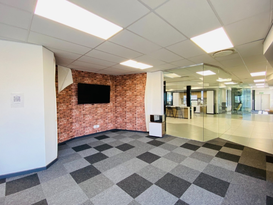 To Let commercial Property for Rent in Vorna Valley Gauteng