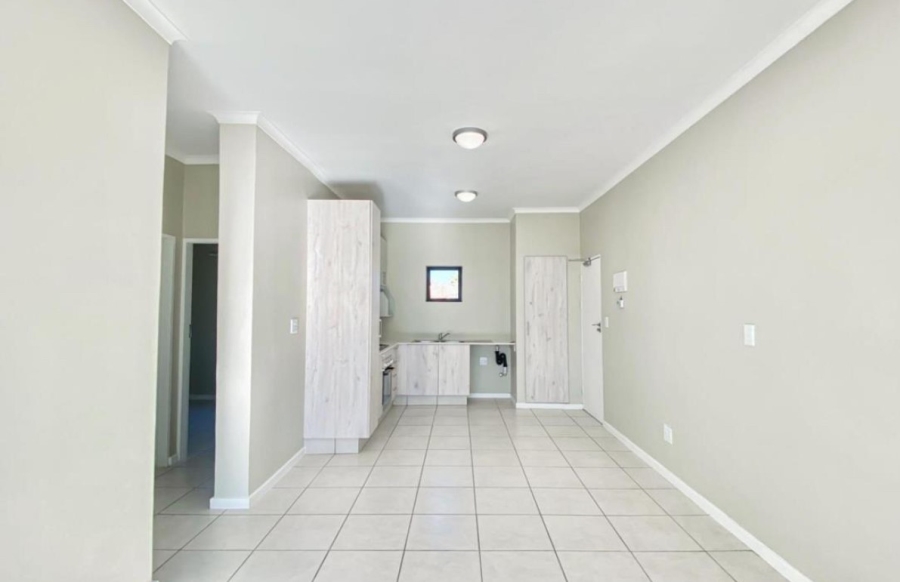 To Let 2 Bedroom Property for Rent in Grand Central Gauteng