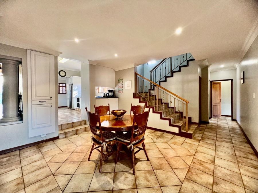 4 Bedroom Property for Sale in Woodhill Estate Gauteng