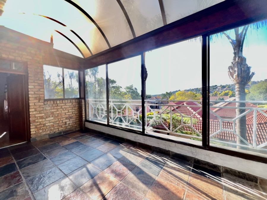 4 Bedroom Property for Sale in Woodhill Estate Gauteng