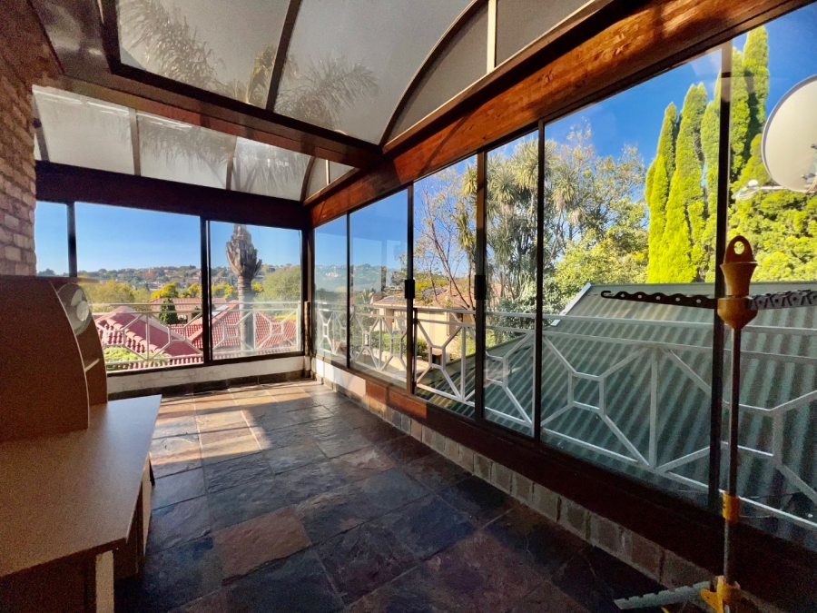 4 Bedroom Property for Sale in Woodhill Estate Gauteng