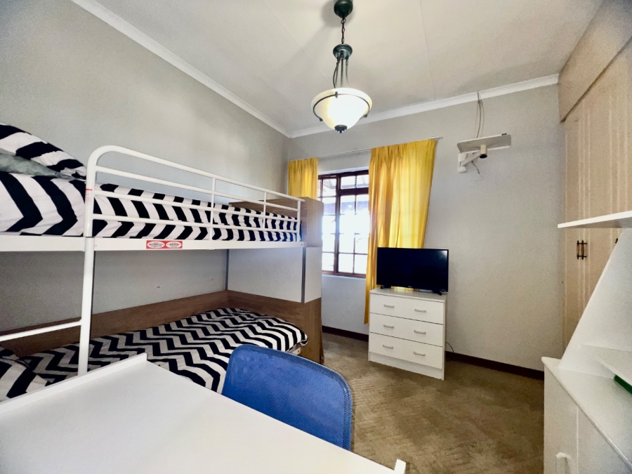 4 Bedroom Property for Sale in Woodhill Estate Gauteng